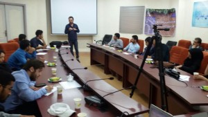 برگزاری کارگاه های آموزش فیلمسازی توسط فیلمسازان عضو انجمن سینمای جوانان ایران با همکاری معاونت امور فرهنگی و اجتماعی شهرداری اهواز! برگزاری کارگاه های آموزش فیلمسازی توسط فیلمسازان عضو انجمن سینمای جوانان ایران با همکاری معاونت امور فرهنگی و اجتماعی شهرداری اهواز!
