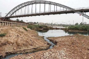 عزم راسخ استاندار اصفهان برای انتقال آب از سرچشمههای کارون عزم راسخ استاندار اصفهان برای انتقال آب از سرچشمههای کارون