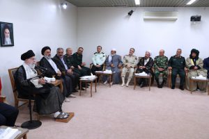 بیانات رهبر انقلاب اسلامی در دیدار دستاندرکاران کنگره بزرگداشت ۵۴۰۰ شهید استان کردستان بیانات رهبر انقلاب اسلامی در دیدار دستاندرکاران کنگره بزرگداشت ۵۴۰۰ شهید استان کردستان